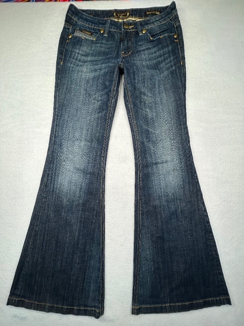 Rerock for Express VINTAGE Y2K Size 27 Spanish Leg Flare Jeans Low rise Bell
